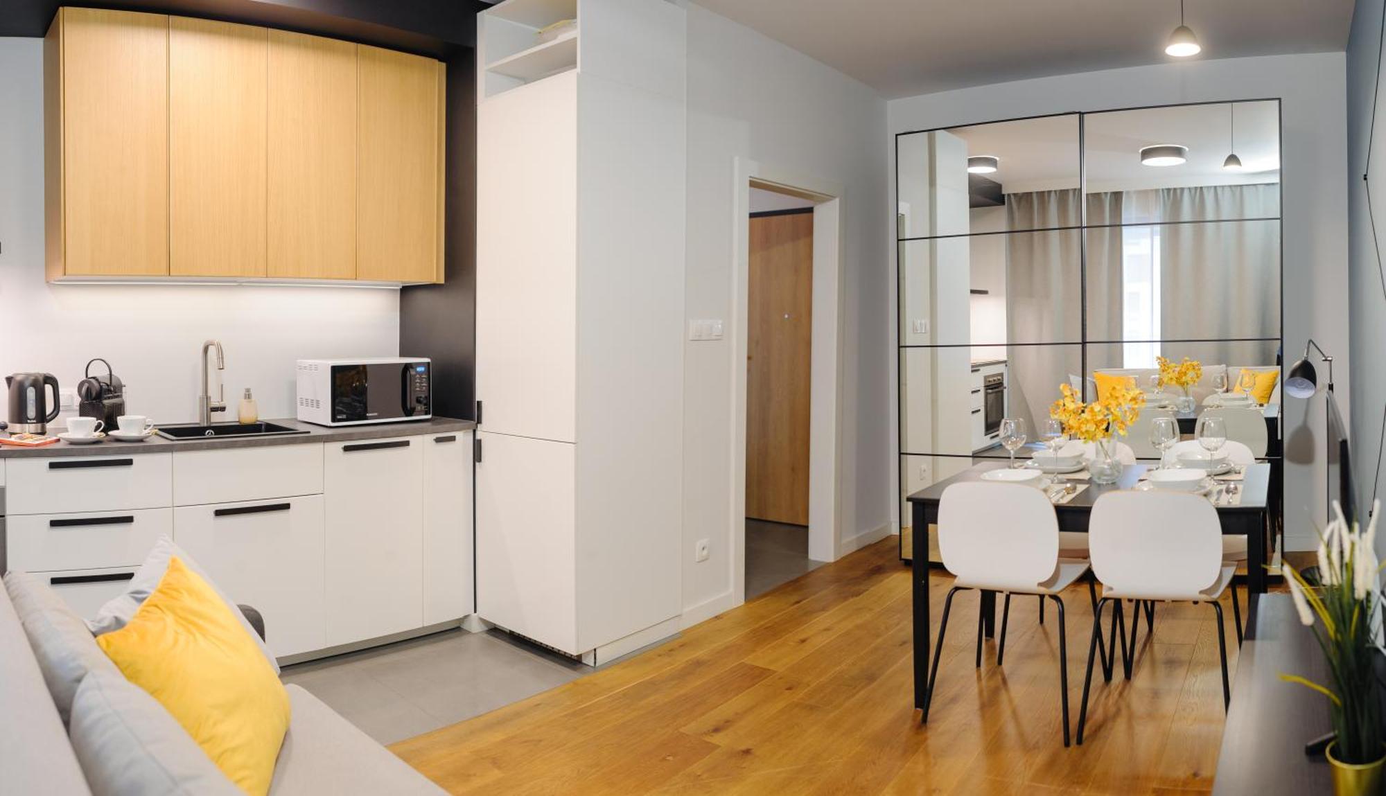 Like Home Apartments Krasków Εξωτερικό φωτογραφία