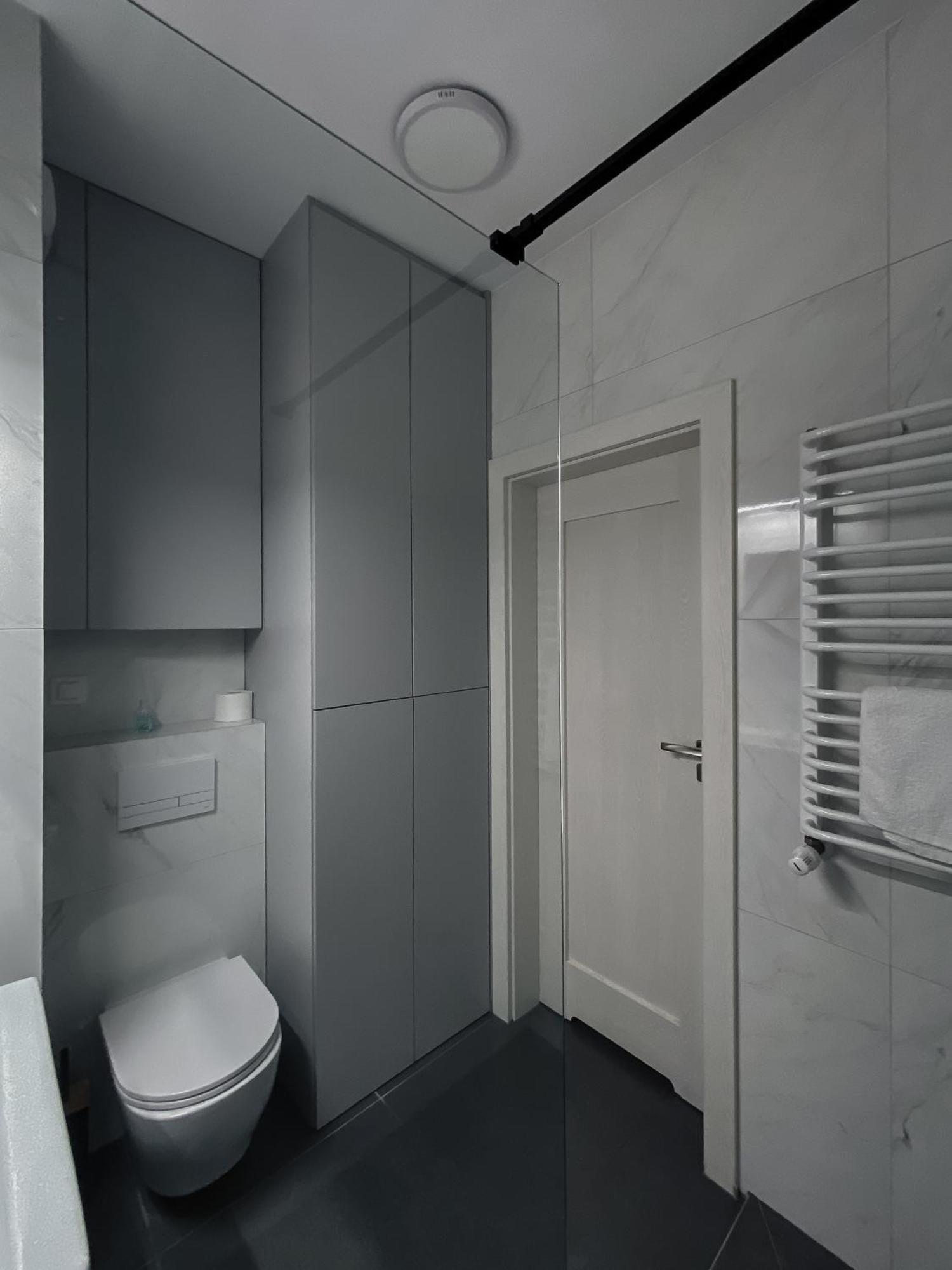 Like Home Apartments Krasków Εξωτερικό φωτογραφία