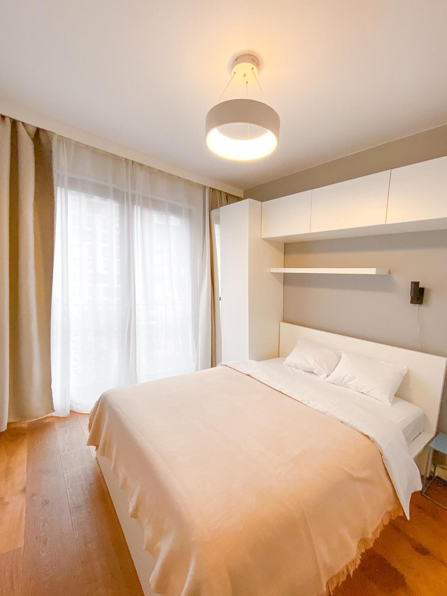 Like Home Apartments Krasków Εξωτερικό φωτογραφία