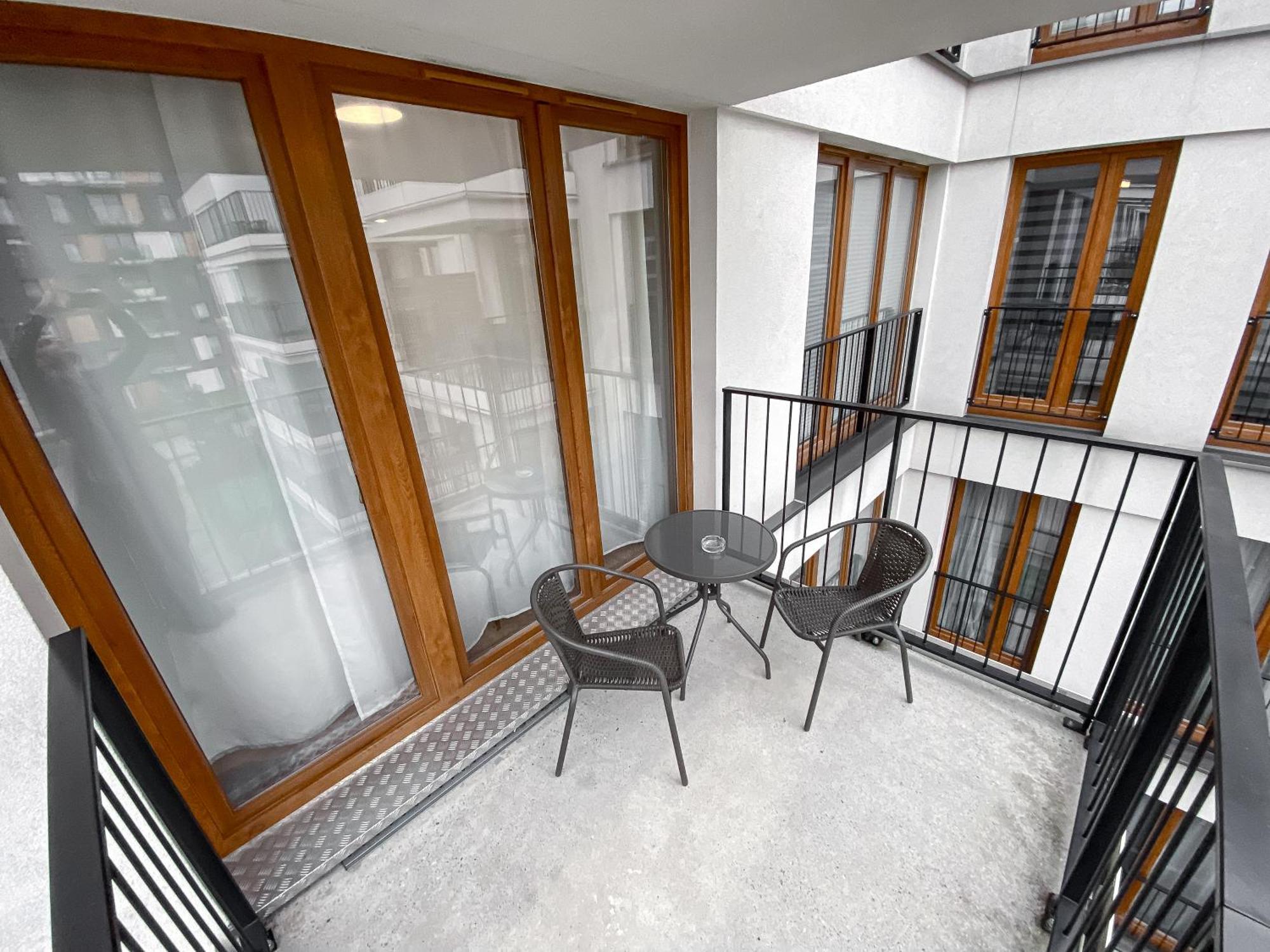 Like Home Apartments Krasków Εξωτερικό φωτογραφία