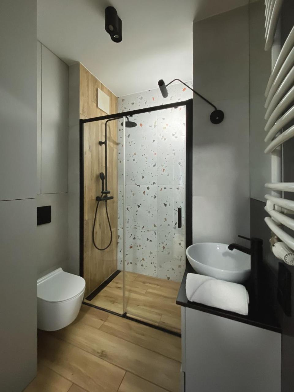 Like Home Apartments Krasków Εξωτερικό φωτογραφία