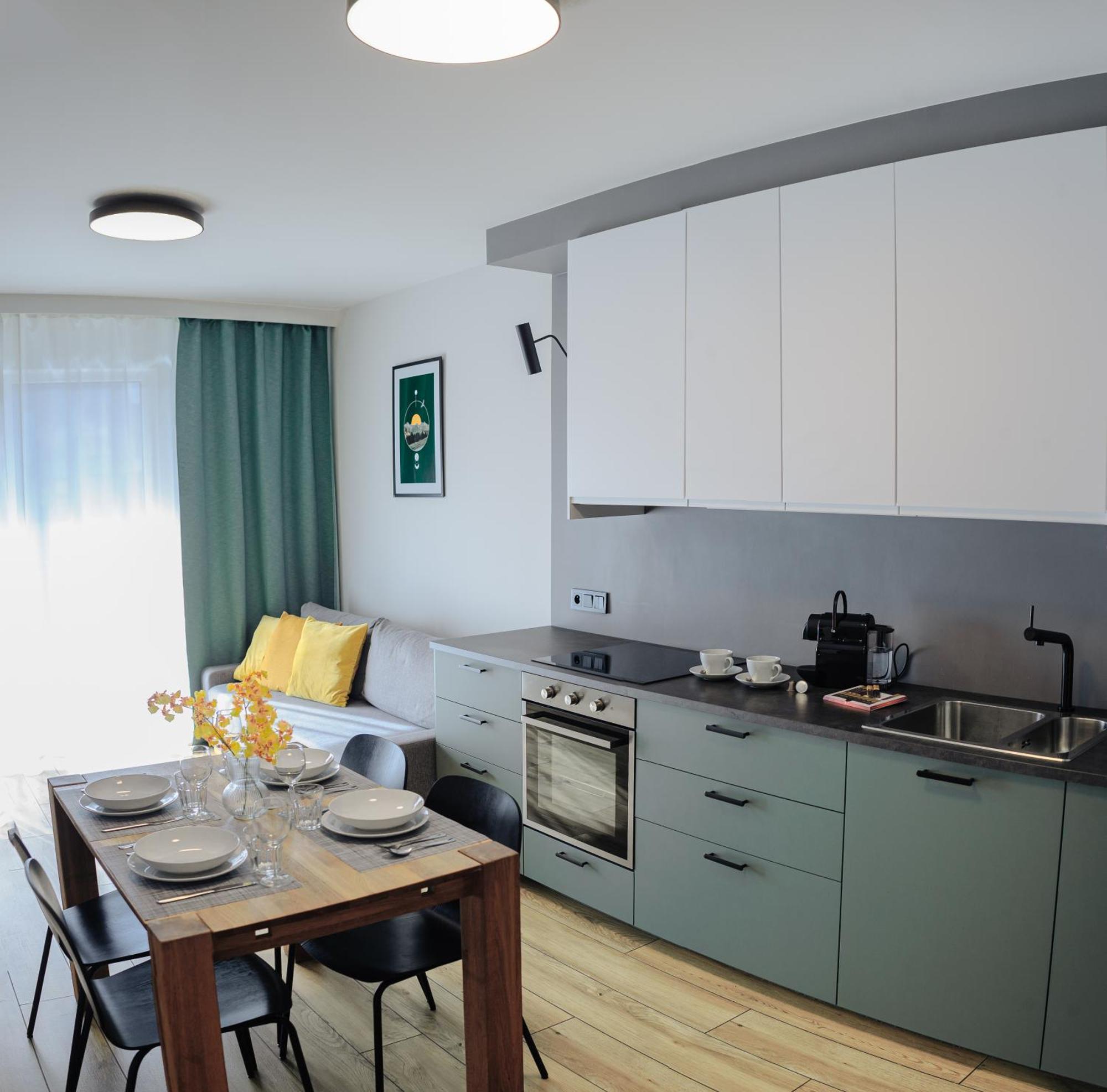 Like Home Apartments Krasków Εξωτερικό φωτογραφία